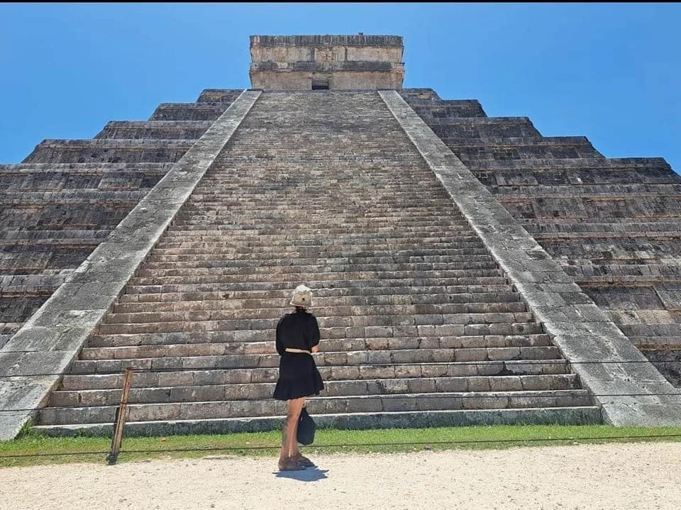 That_whole_Mayan_Temple_vs_Cat - Image from 2023-05-18